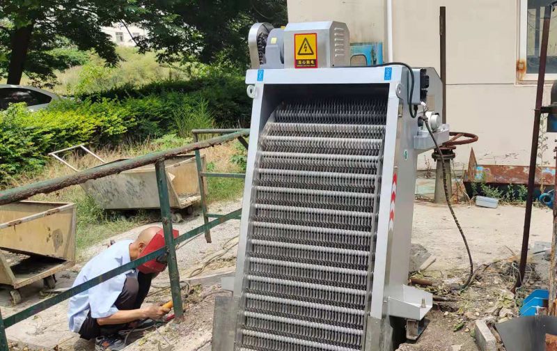 鄭(zheng)州格柵汚水處理設備