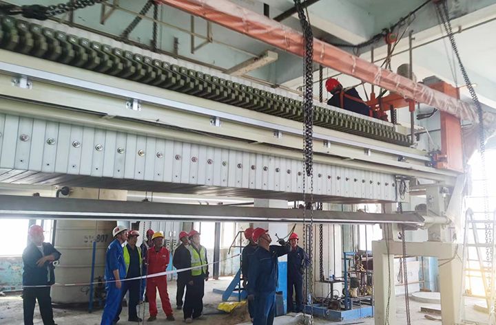 吉林石(shi)化闆框(kuang)壓濾機